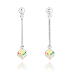 Boucles d'Oreilles en Cristal et Argent Boucles d'Oreilles Cube 6mm en Argent et Cristal Aurore Bor�ale