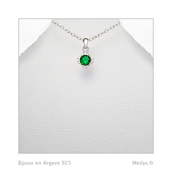 Collier Court Avec Pendentif Argenté Style Belle Epoque, Ovale, Serti D'un CZ Vert
