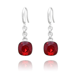 Boucles d'Oreilles Cushion Cut 10mm en Argent et Cristal Rouge Siam