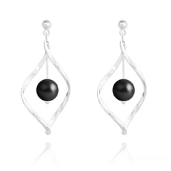 Boucles d'Oreilles Torsade en Argent et Perle Nacr�e Noir Mystique